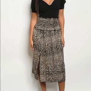 LEOPARD PRINT STRETCHY BANDED MIDI SKIRT